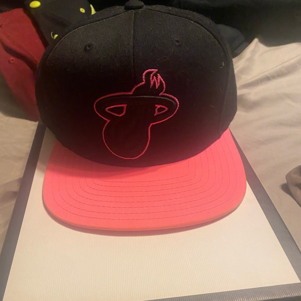 Miami heat hat